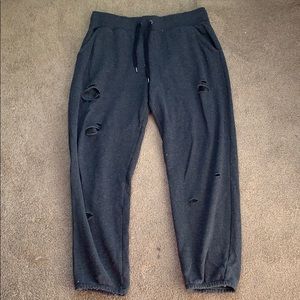 Aerie Women’s Distressed Sweatpant Jogger style